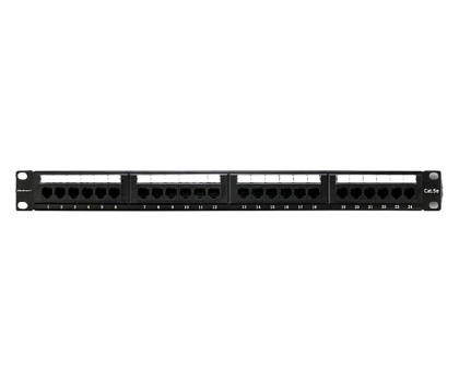 Akcesorium do szafy RACK Qoltec Patch panel RACK 24 porty  kat.5E UTP czarny